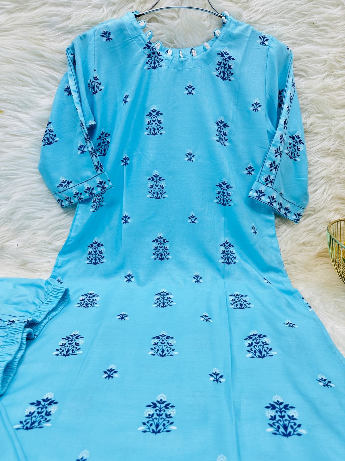 কামিজ স্টাইলের প্রিন্টের টু-পিস কালেকশন।।