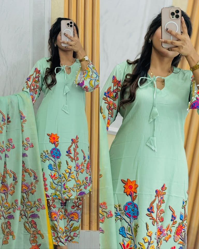 পাকিস্তানি ইন্সপায়ার্ড থ্রি পিস কালেকশন 😍