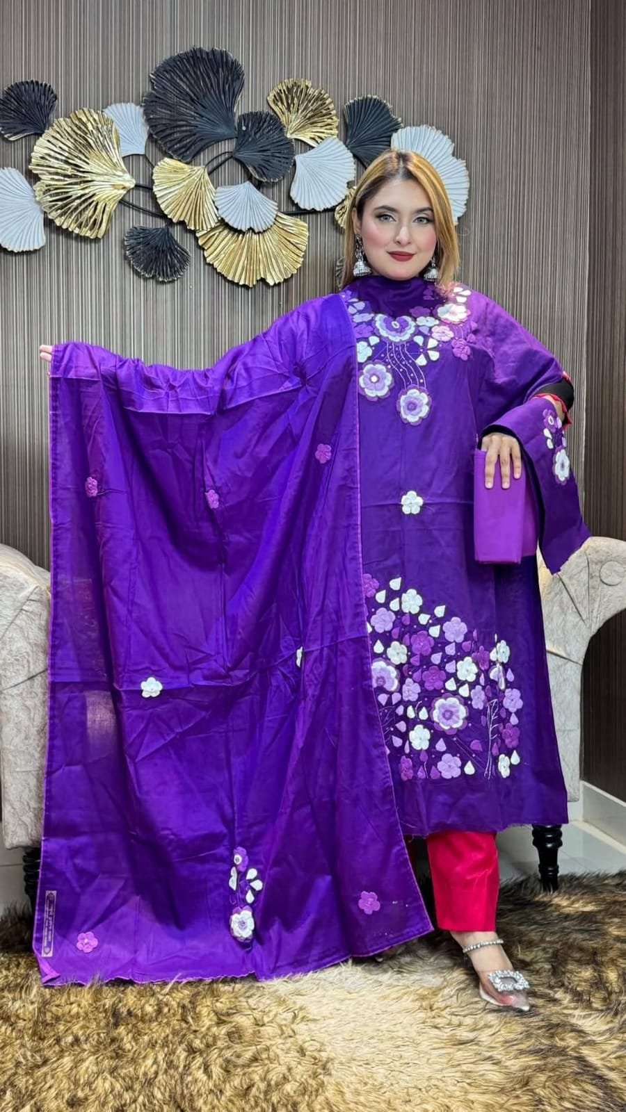 এ্যাপ্লিক কাজ করা  থ্রি পিস ড্রেস